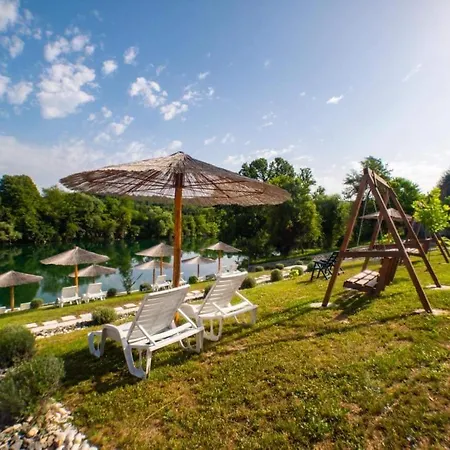 펜션 Relax 보산스키 노비