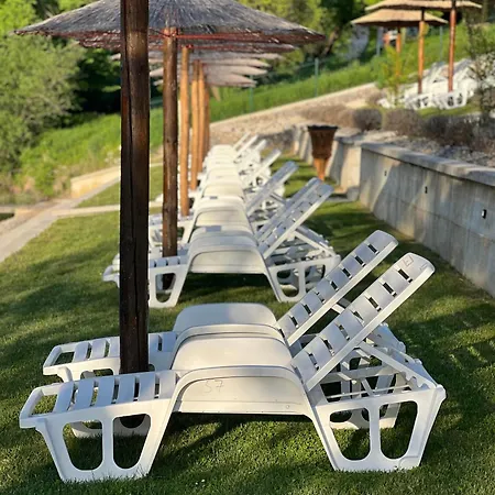 Relax Feriehus Novi Grad